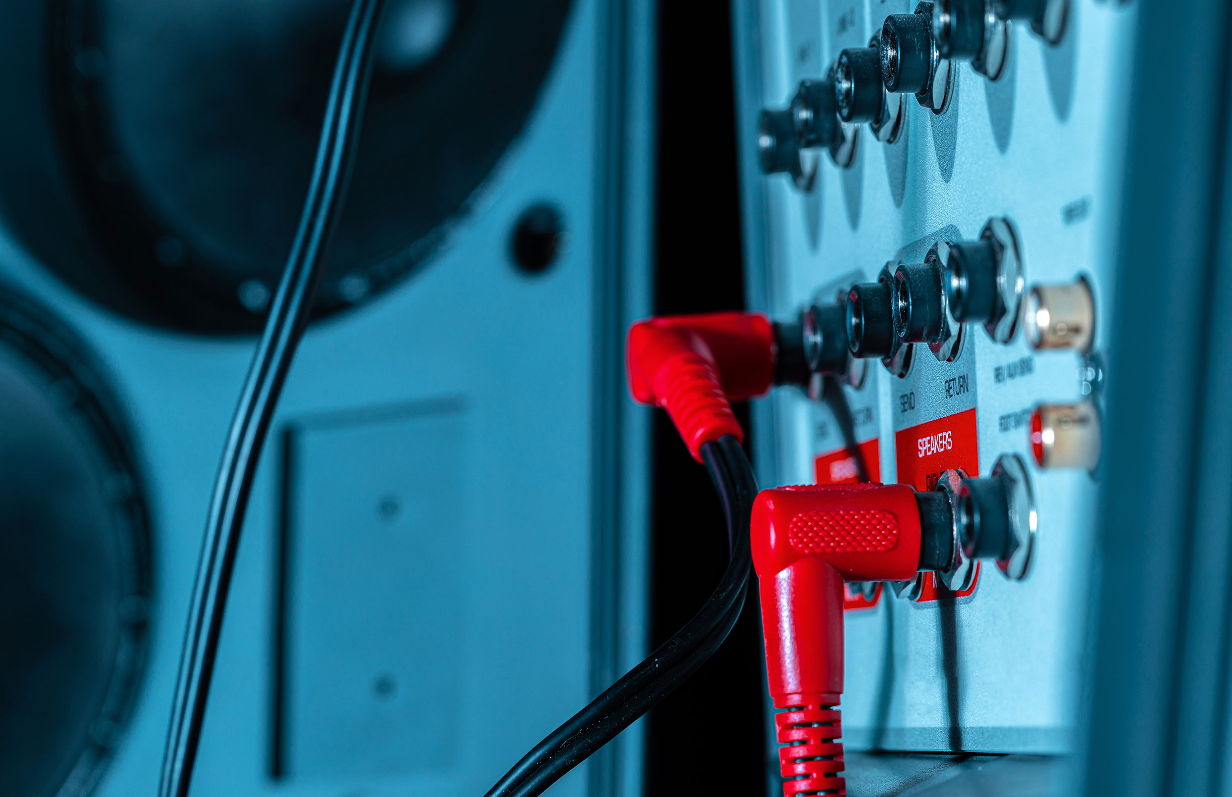 Power quality analysis and harmonic mitigation solutions in UAE by Costech